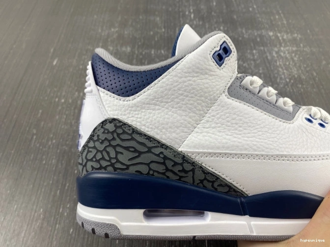HYPE Jordan Navy 3 CT8532-140 Air Midnight 0814